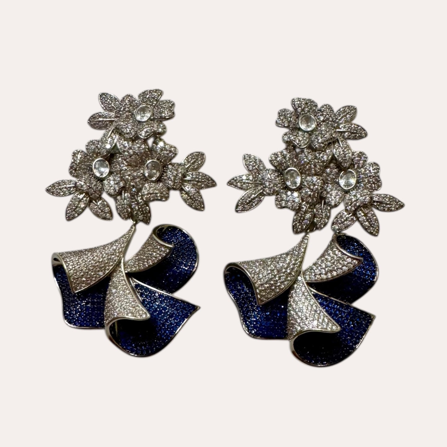 FLOWER SAPPHIRE EARRINGS