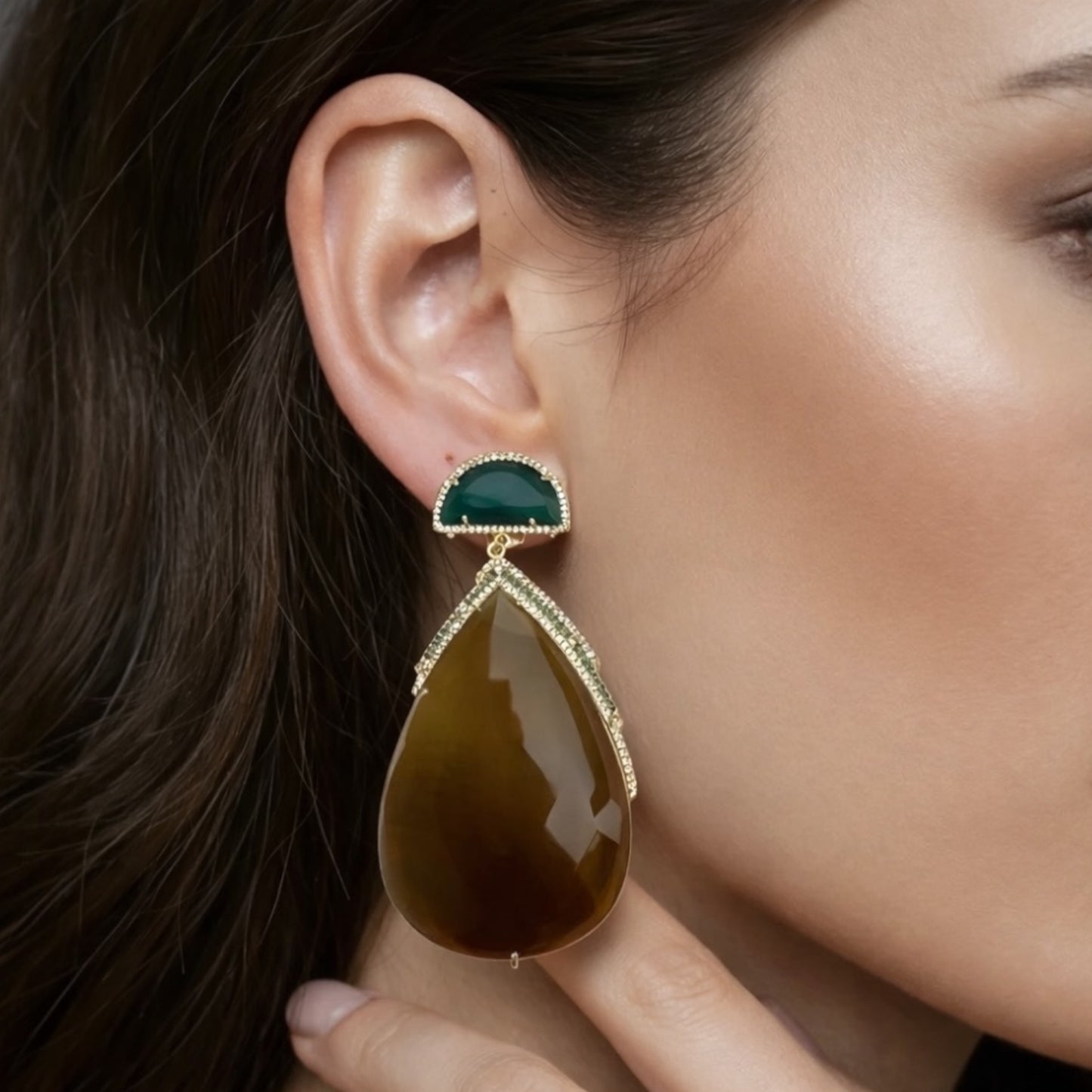 EMERALD DUSK TEARDROP EARRINGS
