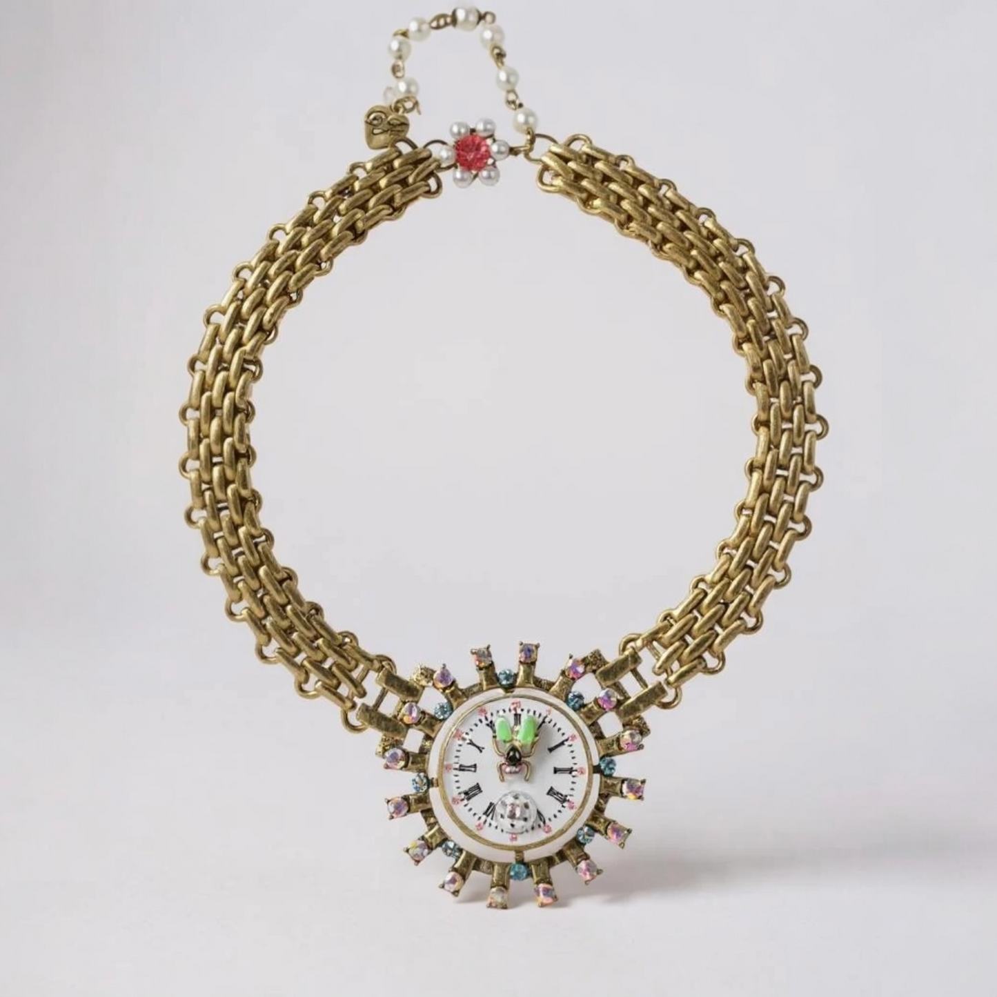 VINTAGE TIME FLIES CHUNKY ANTIQUE GOLD TONE NECKLACE