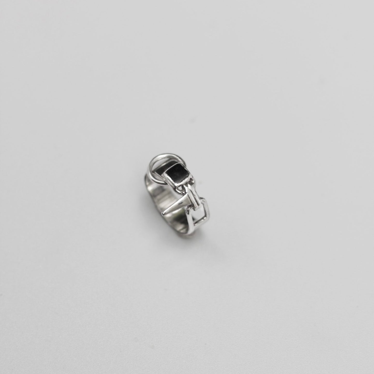 EDGE RING