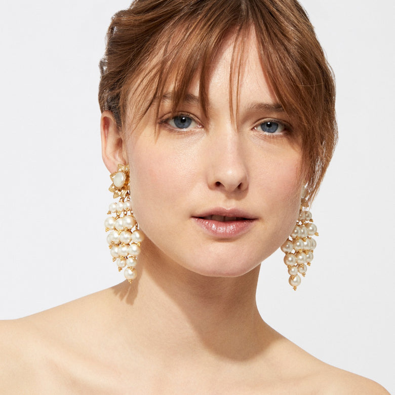 UVA TASSELS EARRINGS