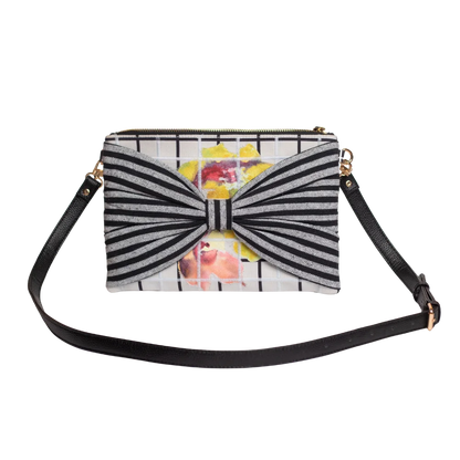CARRIE CLUTCH IN STRIPES