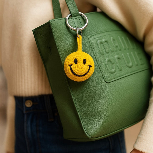 THE HAPPY FACE CHARM