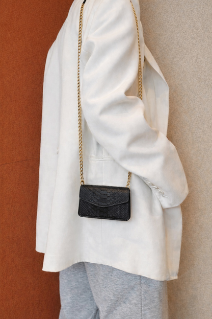 BLACK PYTHON ENVELOPE BAG