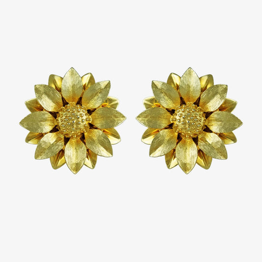 VINTAGE SARAH COVENTRY FLOWER CLIP ON EARRINGS