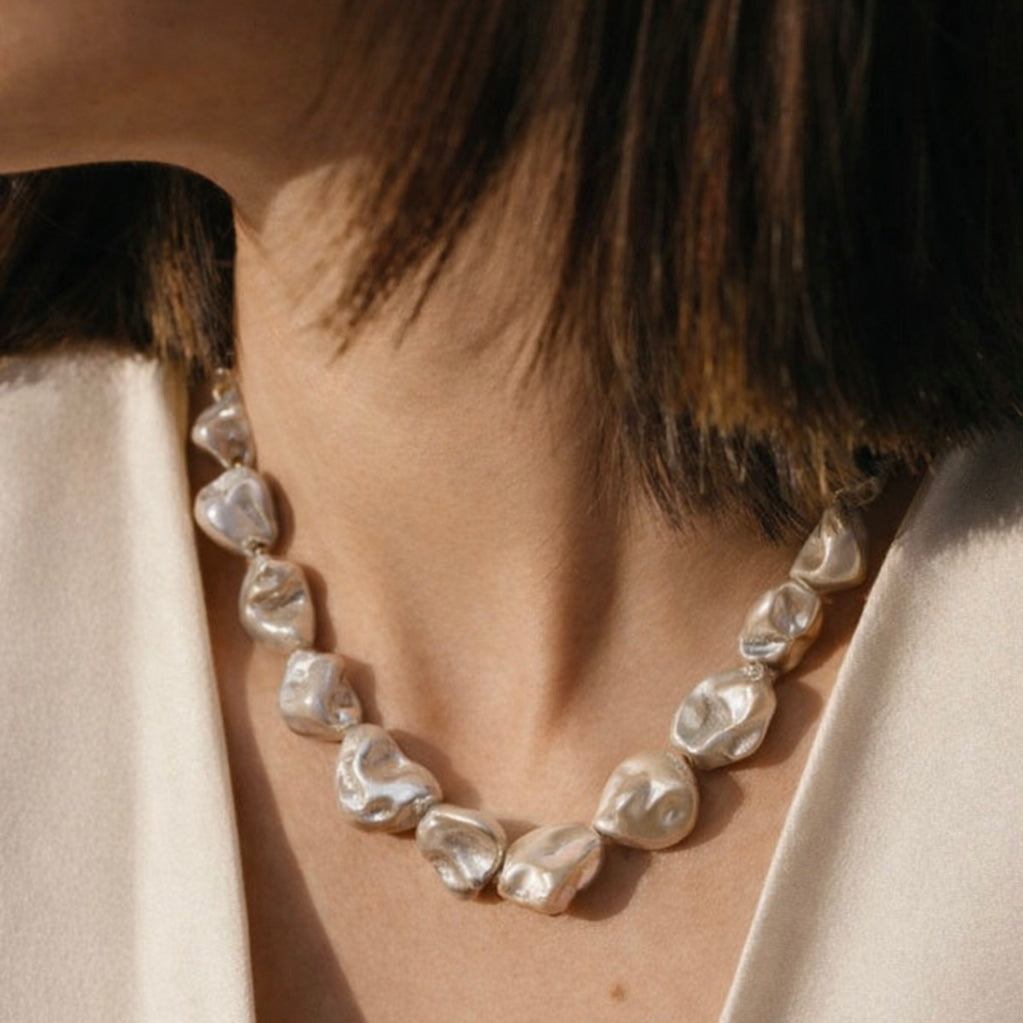 REBELLIOUS BAROQUE PEARL NECKLACE