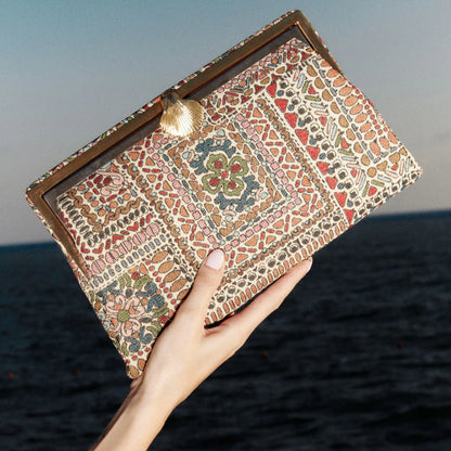 MAZE GRACE CLUTCH