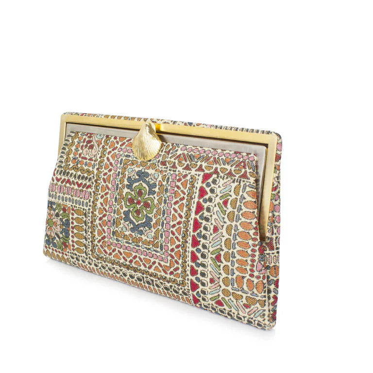 MAZE GRACE CLUTCH