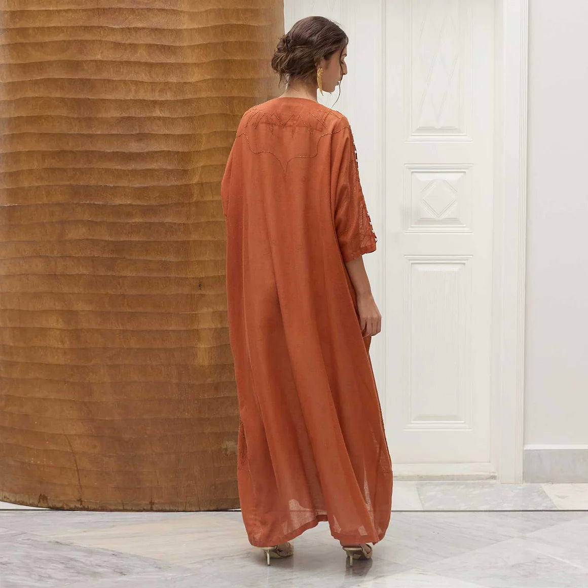 PEARL DROPS ON PALM RUST ABAYA