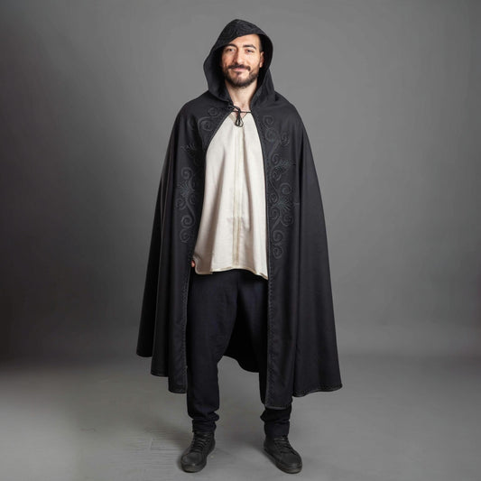 THE ROYAL BLACK WOOL SELHAM WITH BLACK EMBROIDERY