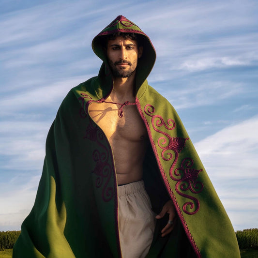 THE OLIVE-BURGUNDY WOOL SELHAM