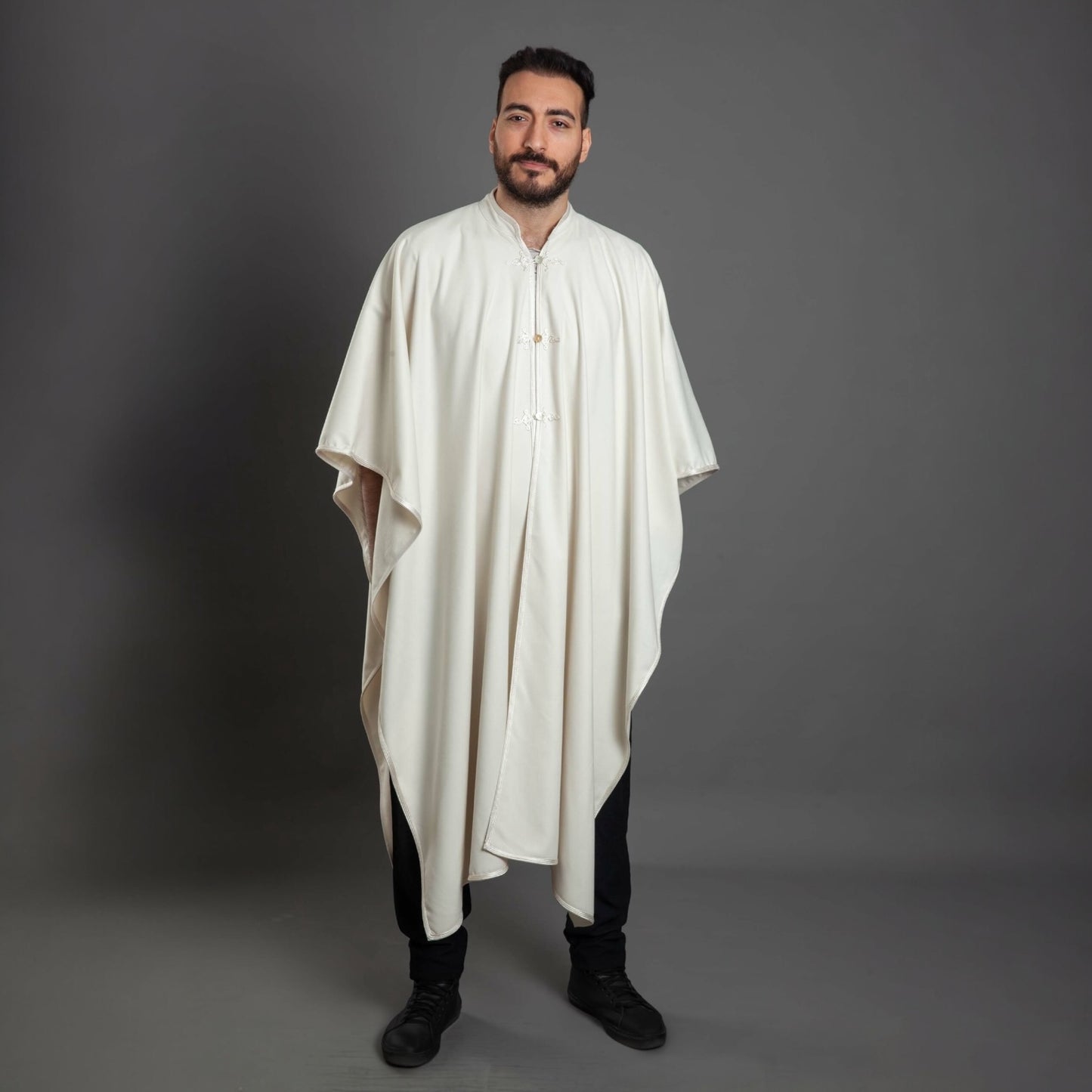 OFF-WHITE ENGLISH WOOL PONCHO