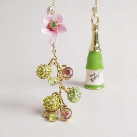 PARTY EARRINGS BETSEY JOHNSON