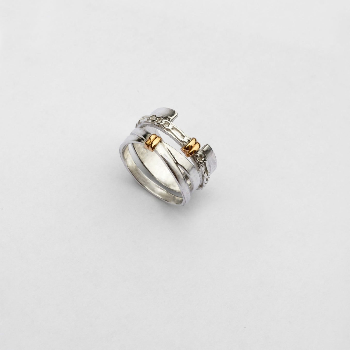 REIGN RING