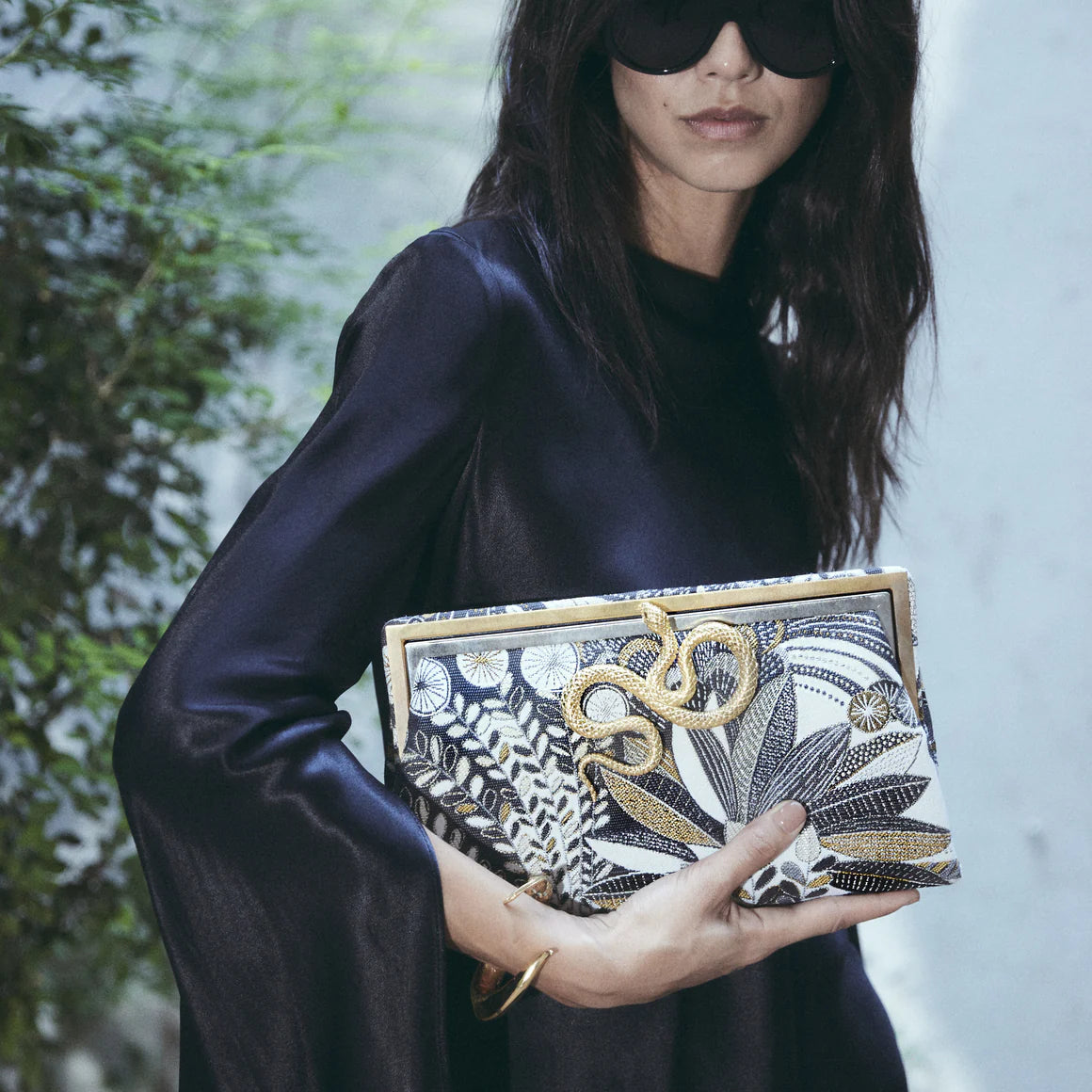 SERPENT ON JUNGLE GRACE CLUTCH