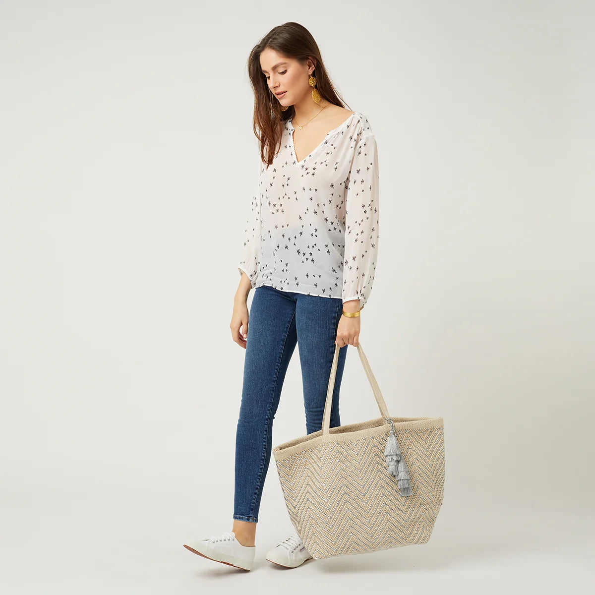 MYKONOS SILVER ZIGZAG TOTE BAG