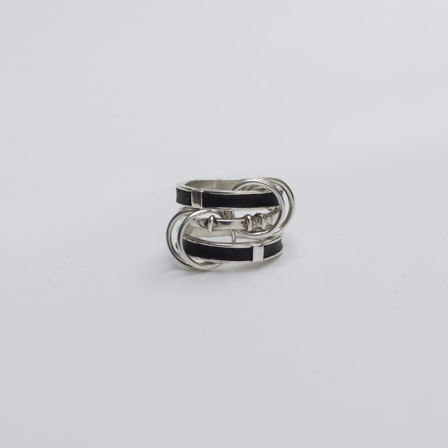 BLACK 3LINK RING