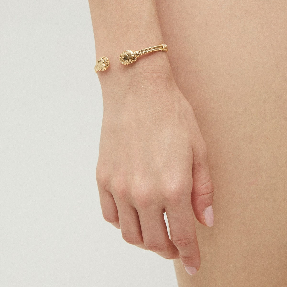 DUALITY SCARAMOUCHE TWIST GOLD BRACELET