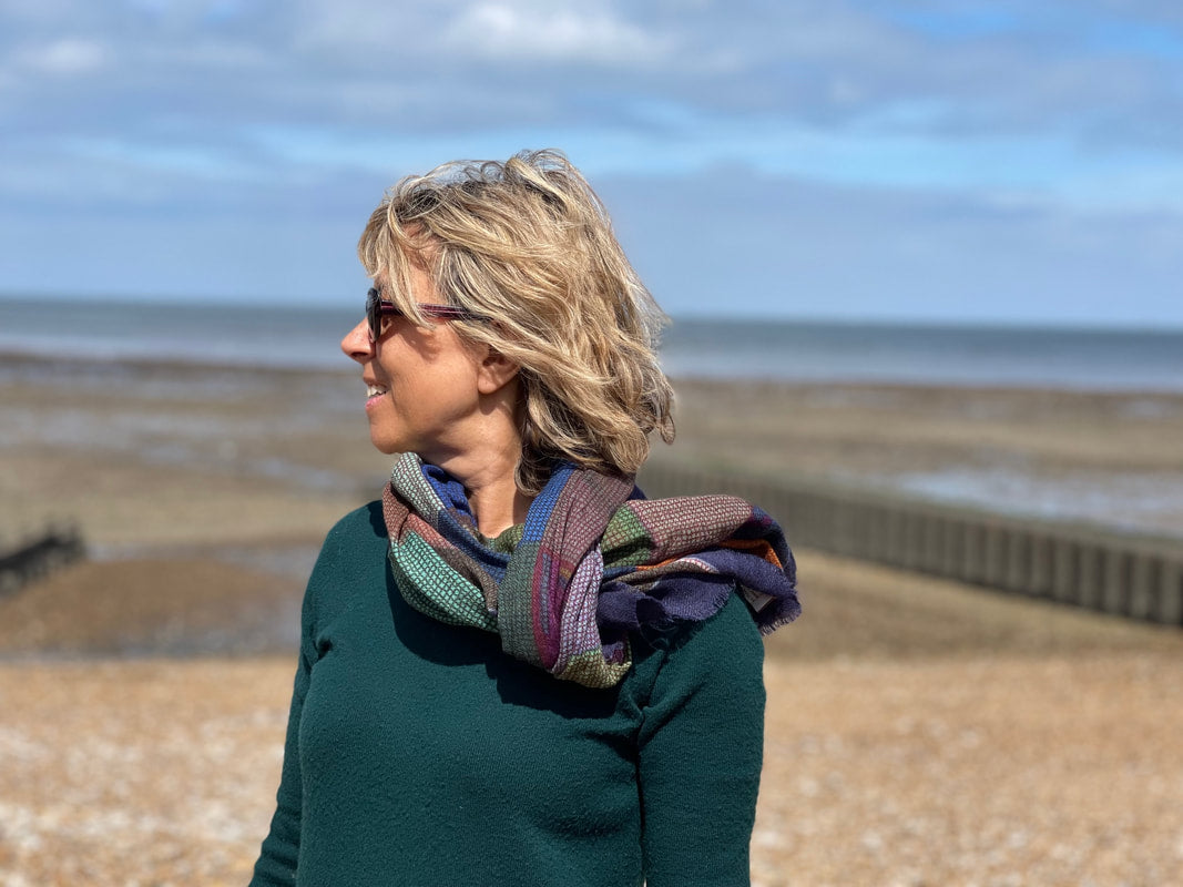 HOXTON WOOL & MODAL CHECK SCARF