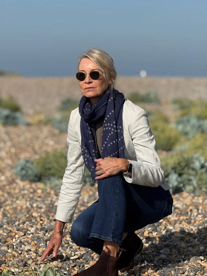 INDIGO BANDHANI WOOL SCARF