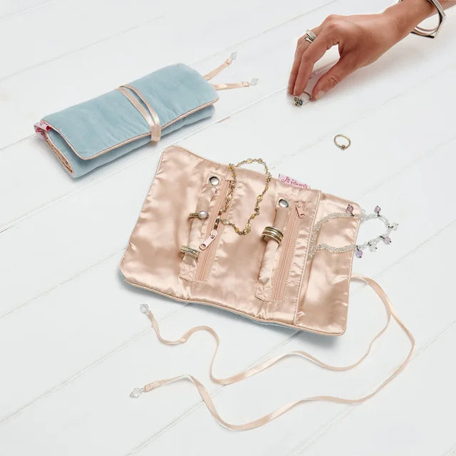 VELVET JEWELRY ROLLS